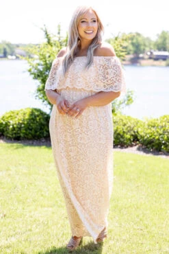 Glance Of Elegance Dress, Natural