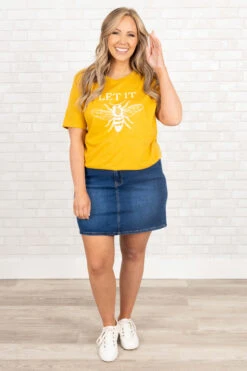 Buzzing Around Tee, Heather Mustard 10 Buzzing Around Tee, Heather Mustard -Deals Swish Tex Store BuzzingAroundTee HeatherMustard 0159