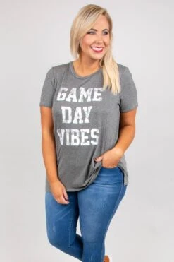 Game Day Vibes Top, Charcoal