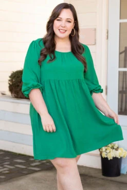 The Final Song Dress, Hunter Green