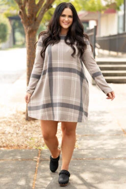 Things Will Get Better Dress, Oatmeal -Deals Swish Tex Store ThingsWillGetBetterDress Oatmeal 9987