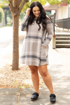 Things Will Get Better Dress, Oatmeal -Deals Swish Tex Store ThingsWillGetBetterDress Oatmeal 9989