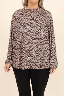 Where Do I Go Top, Taupe 11 Where Do I Go Top, Taupe -Deals Swish Tex Store WhereDoIGoTop Taupe 3